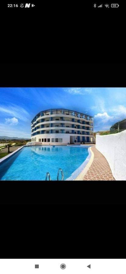 Studio Avec Piscine De Luxe Cabo Negro Luaran gambar