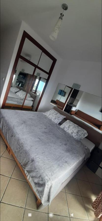 Studio Avec Piscine De Luxe Cabo Negro Luaran gambar